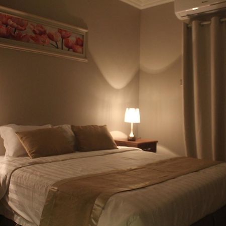 Gulf Breeze Hotel Apartments อัลโคห์บาร์ ภายนอก รูปภาพ