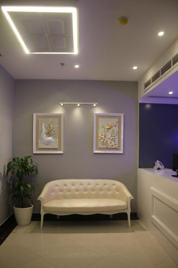 Gulf Breeze Hotel Apartments อัลโคห์บาร์ ภายนอก รูปภาพ
