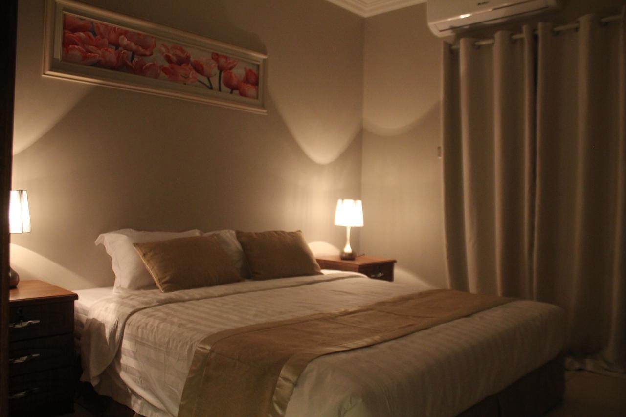 Gulf Breeze Hotel Apartments อัลโคห์บาร์ ภายนอก รูปภาพ